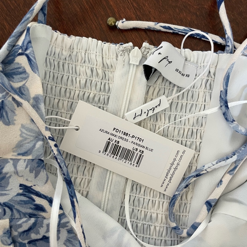 NWT Petal & Pup blue and white floral dress size XS - Picture 3 of 5